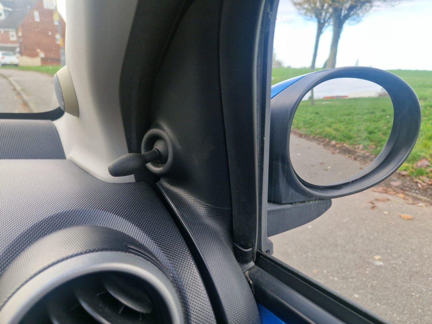 Used Toyota AYGO 2010 for sale - 77230227: Photo 28