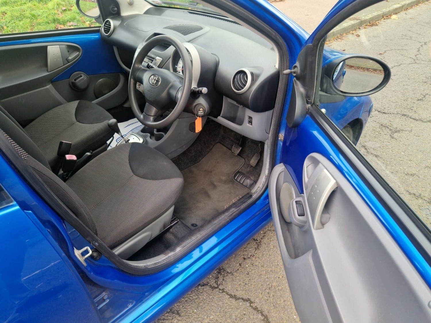 Used Toyota AYGO 2010 for sale - 77230227: Photo 30