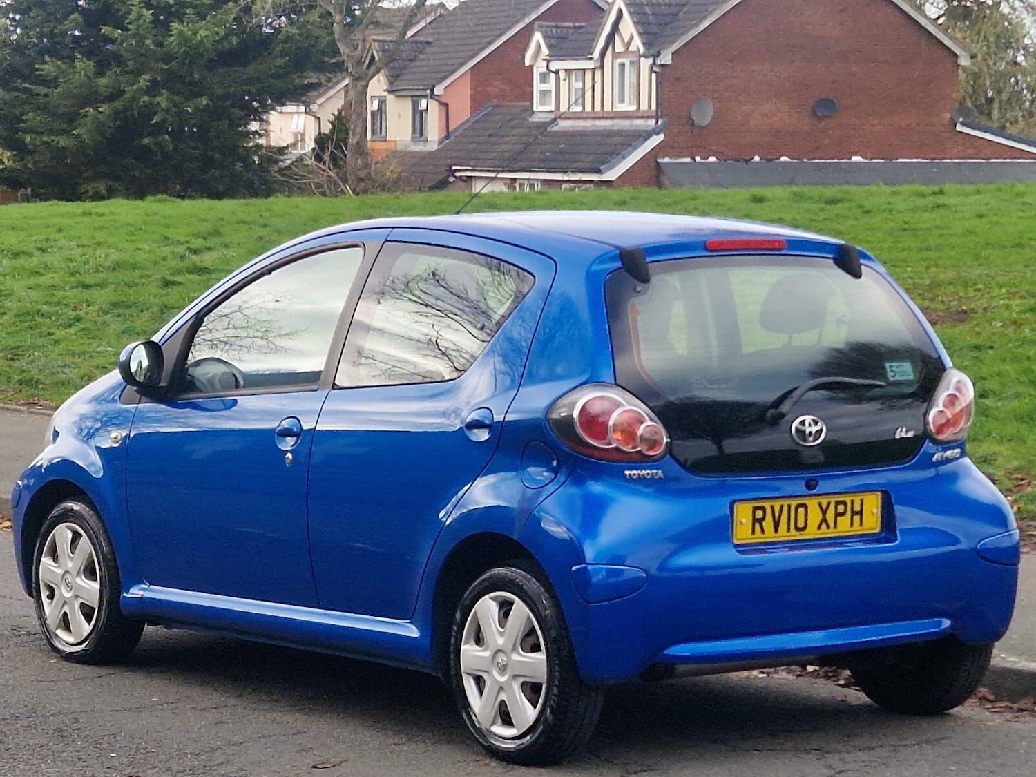 Used Toyota AYGO 2010 for sale - 77230227: Photo 8