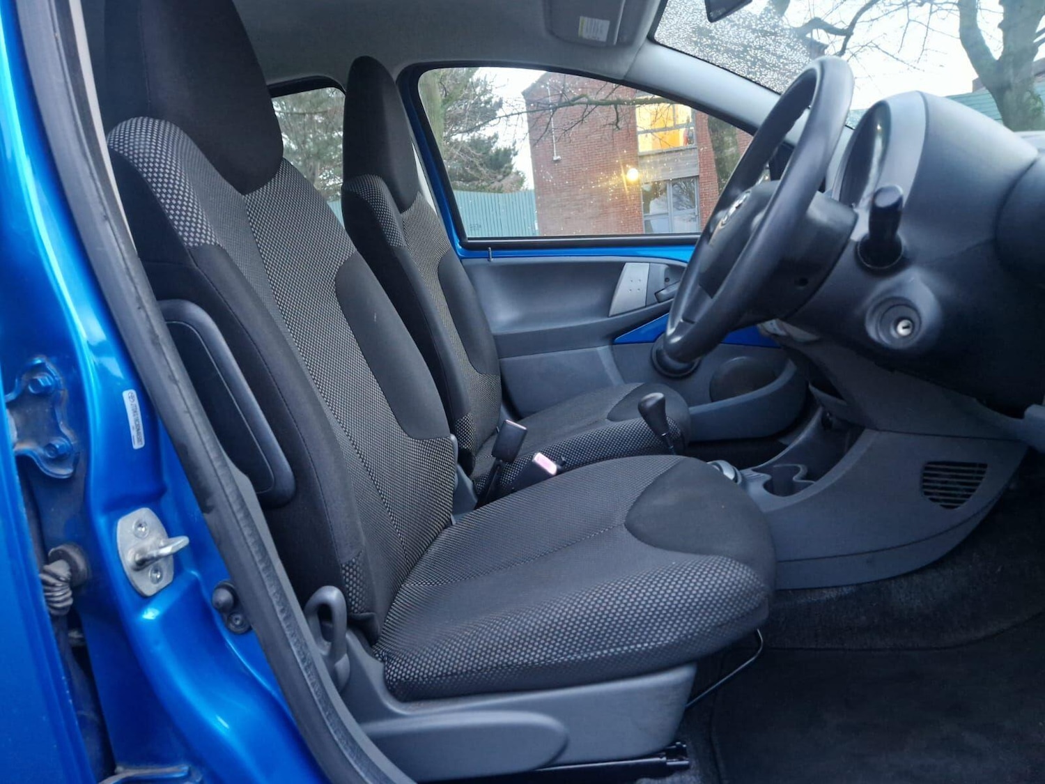 Used Toyota AYGO 2010 for sale - 77215080: Photo 16