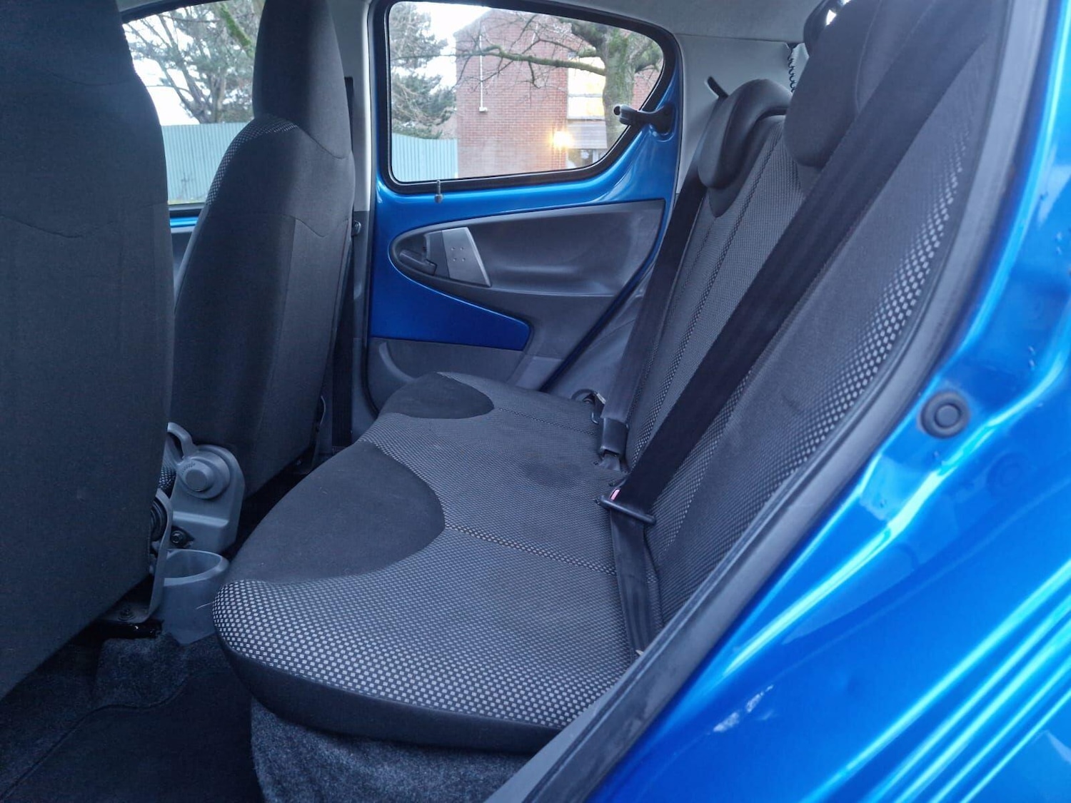 Used Toyota AYGO 2010 for sale - 77215080: Photo 20