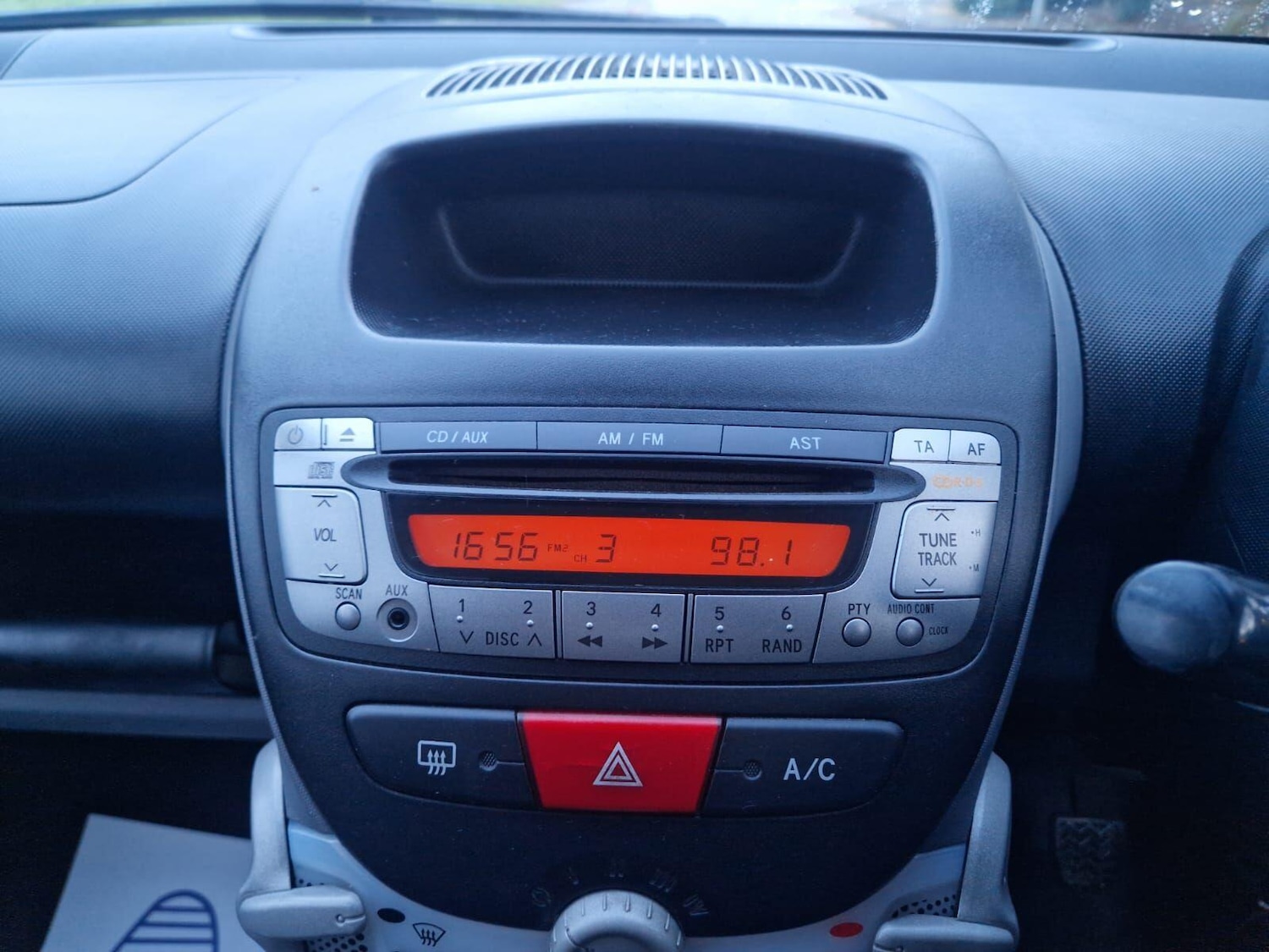 Used Toyota AYGO 2010 for sale - 77215080: Photo 25