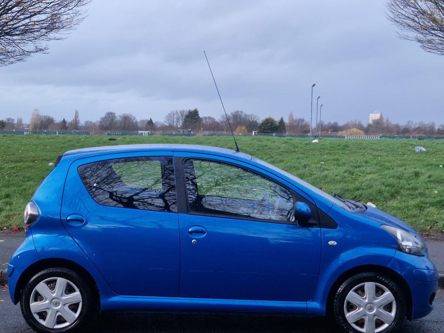 Used Toyota AYGO 2010 for sale - 77215080: Photo 5