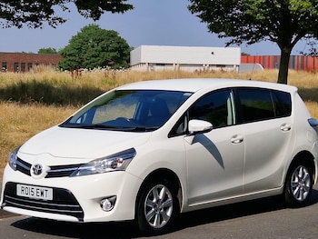 Used Toyota Verso 2015 for sale - 79248264: Photo
