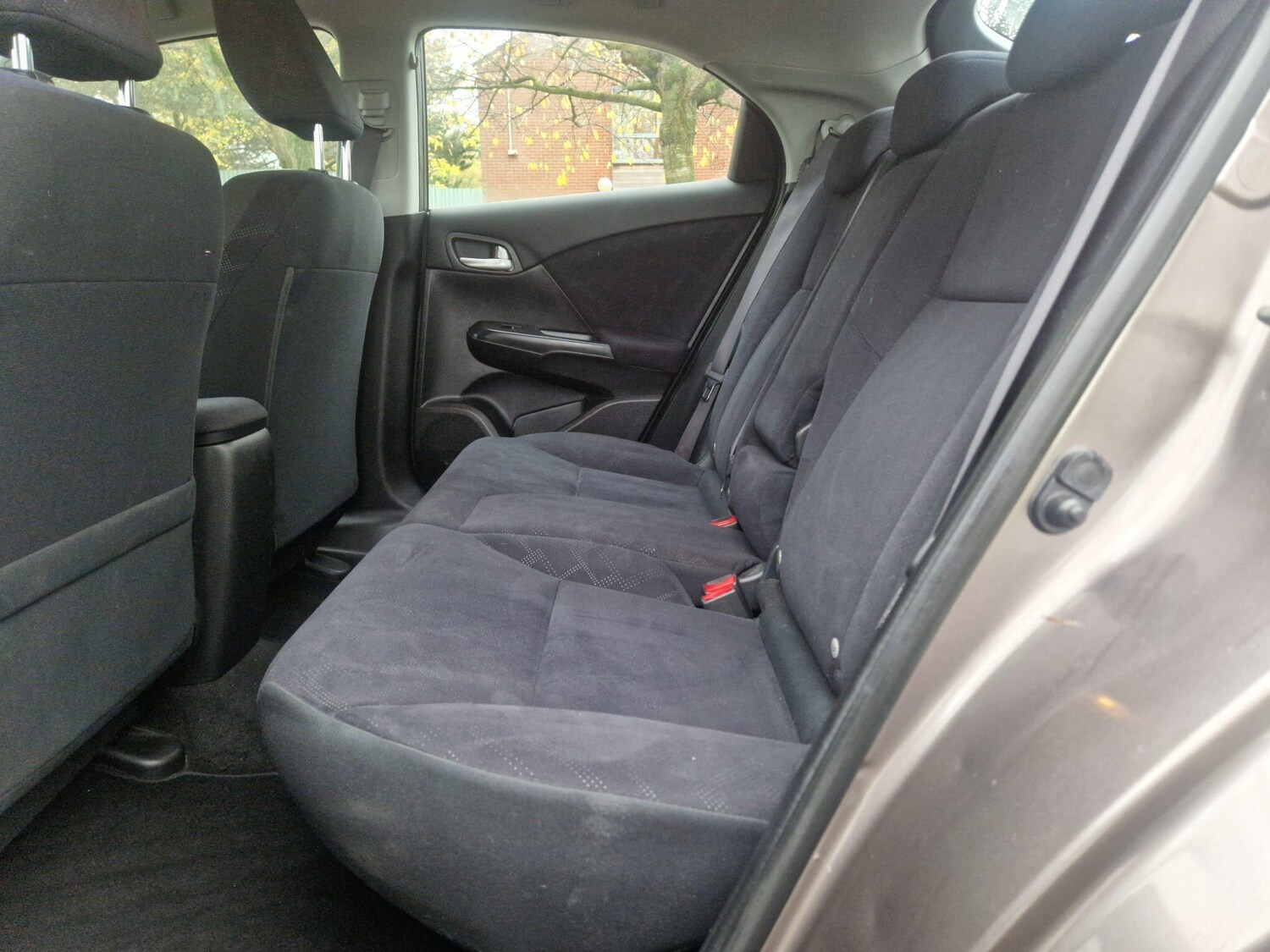 Used Honda Civic 2012 for sale - 77202869: Photo 16