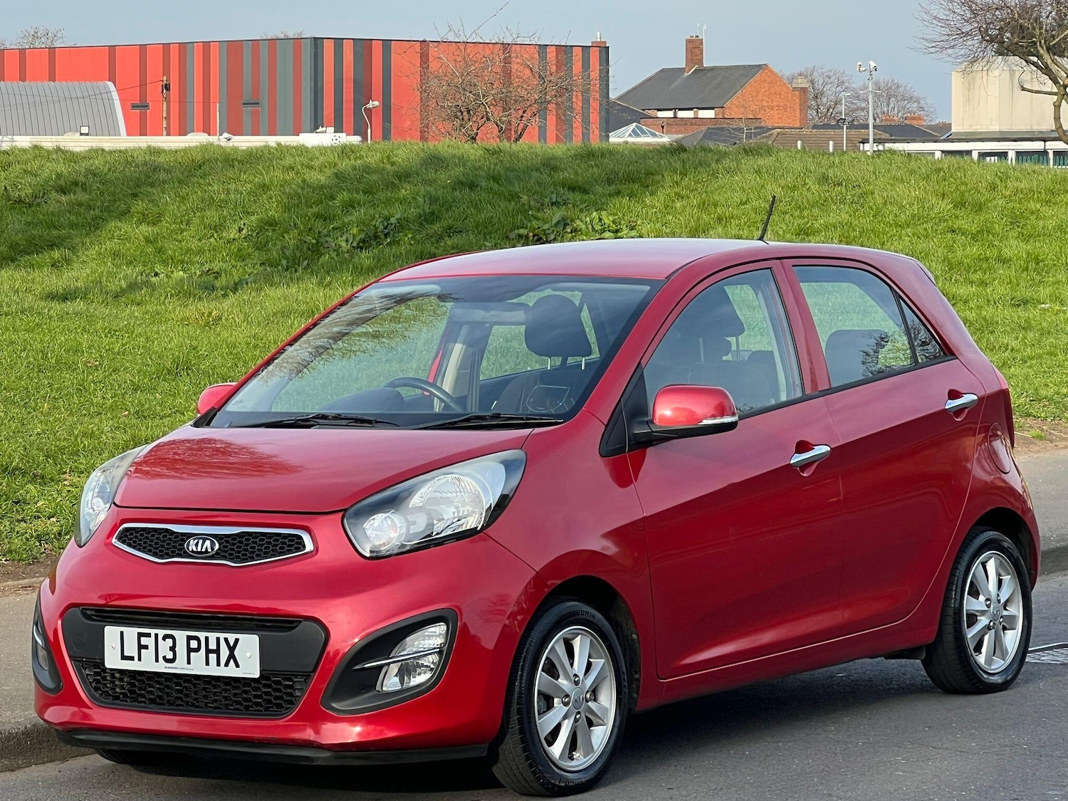 Used Kia Picanto for sale - 77958097: Photo 2