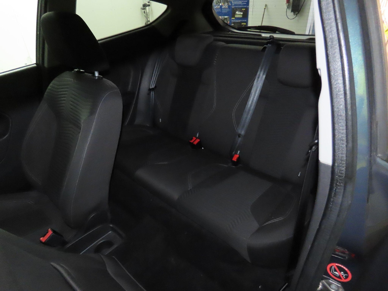 Used Ford Fiesta 2013 for sale - 77305598: Photo 9