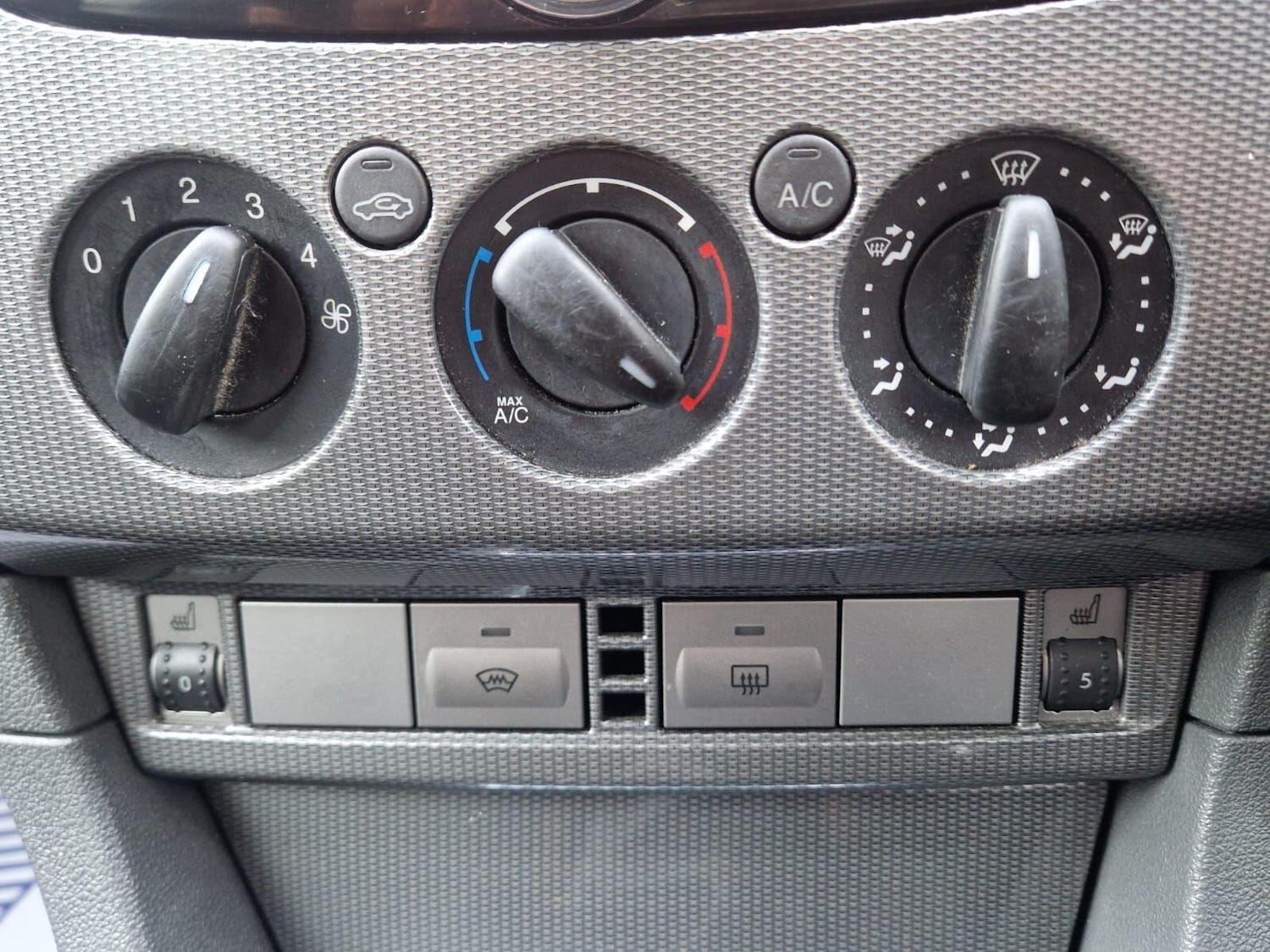 Used Ford Focus 2011 for sale - 77202845: Photo 25