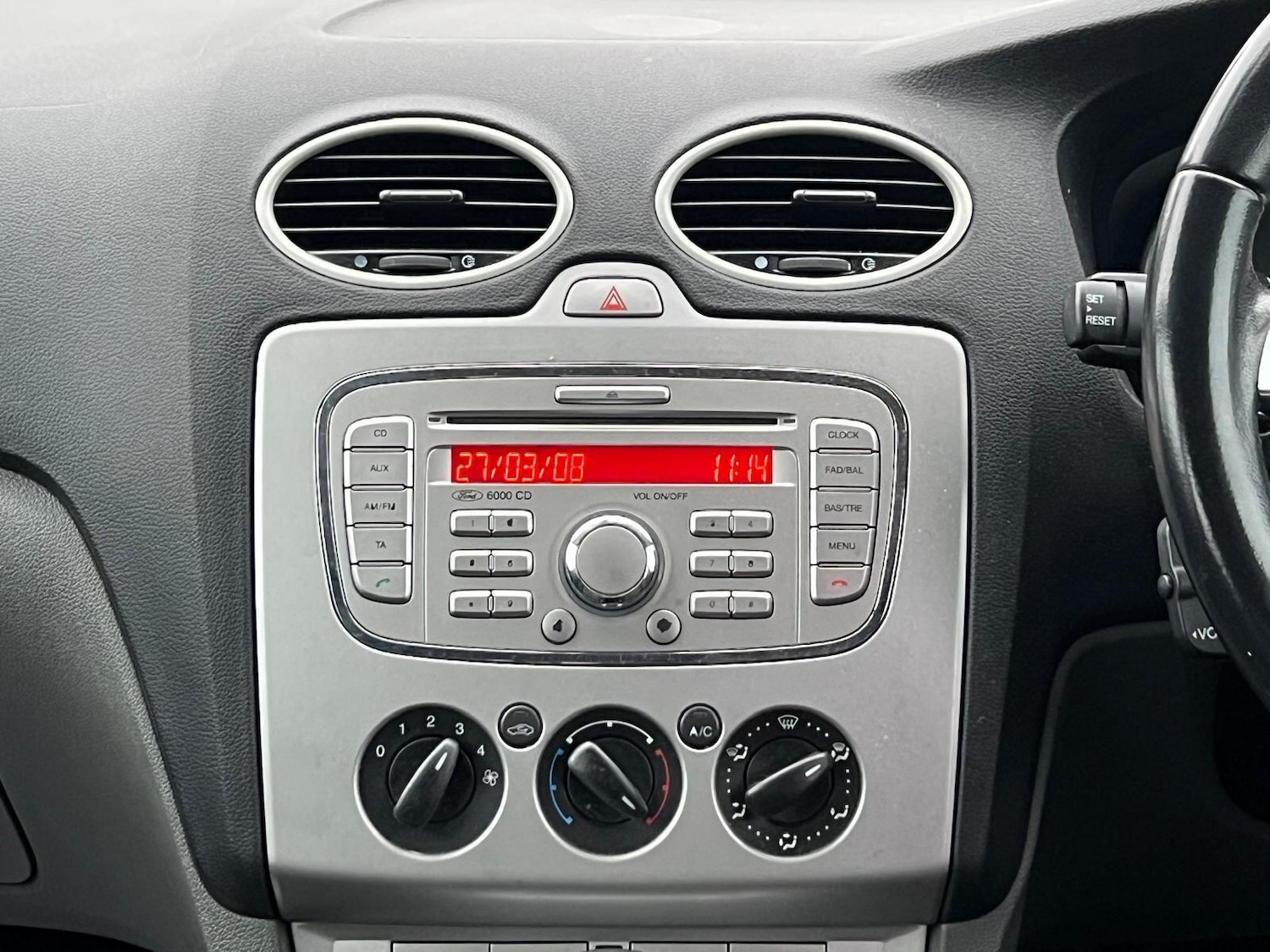 Used Ford Focus 2008 for sale - 77203859: Photo 24