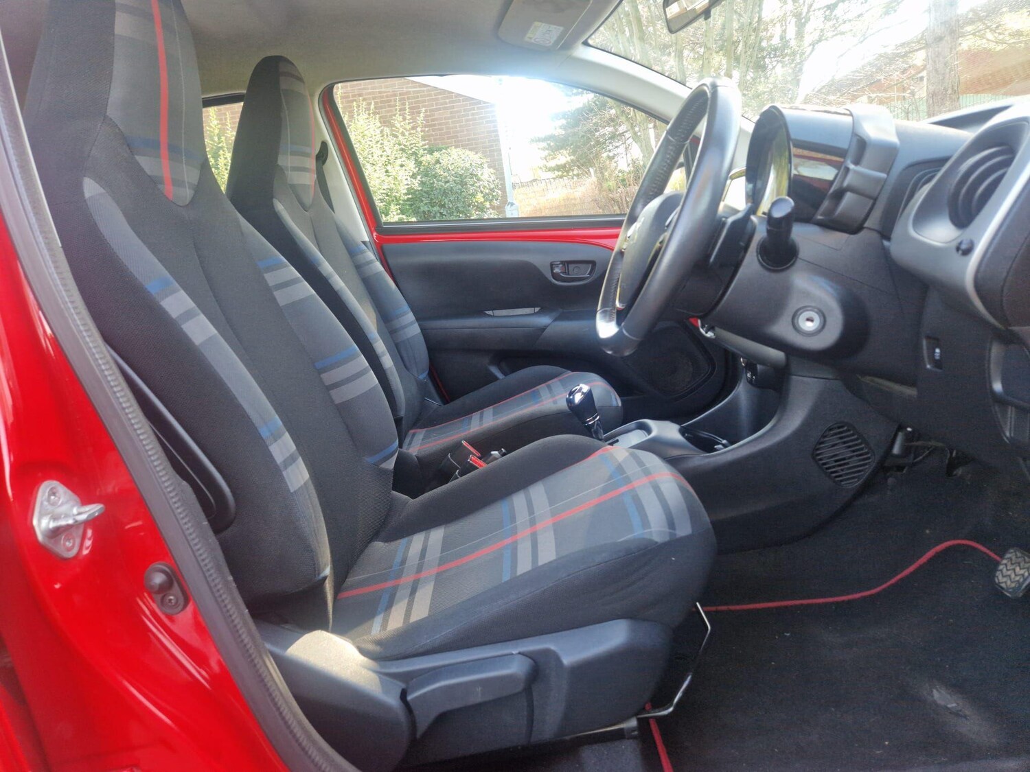 Used Peugeot 108 2015 for sale - 78215756: Photo 28