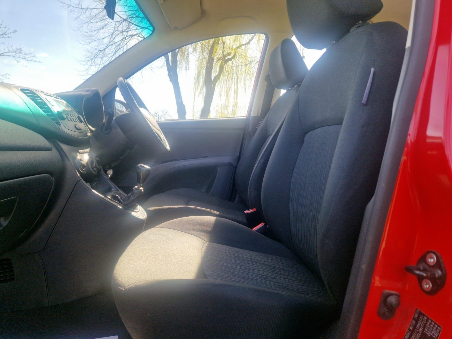 Used Hyundai i10 2012 for sale - 78215761: Photo 13