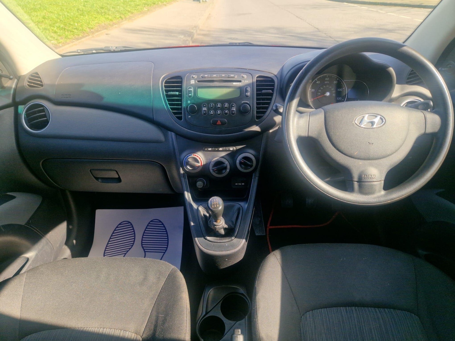 Used Hyundai i10 2012 for sale - 78215761: Photo 18