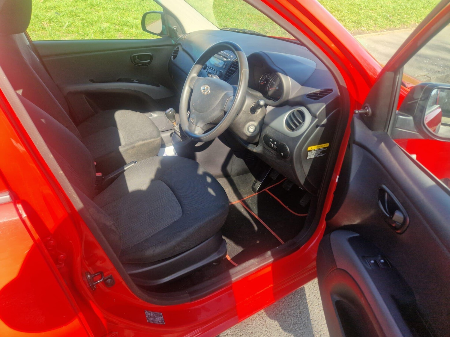 Used Hyundai i10 2012 for sale - 78215761: Photo 26