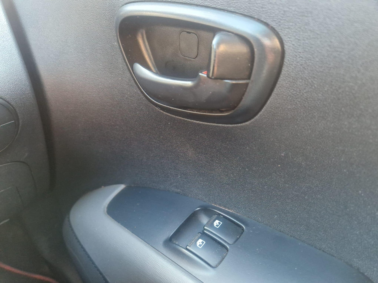 Used Hyundai i10 2012 for sale - 78215761: Photo 27