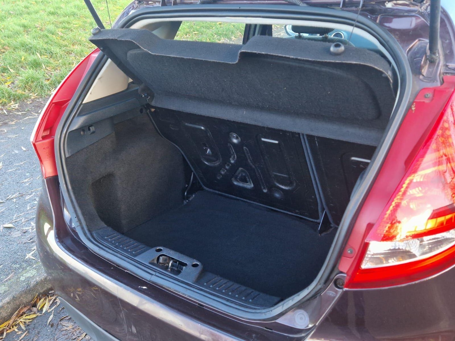 Used Ford Fiesta 2010 for sale - 77202533: Photo 34