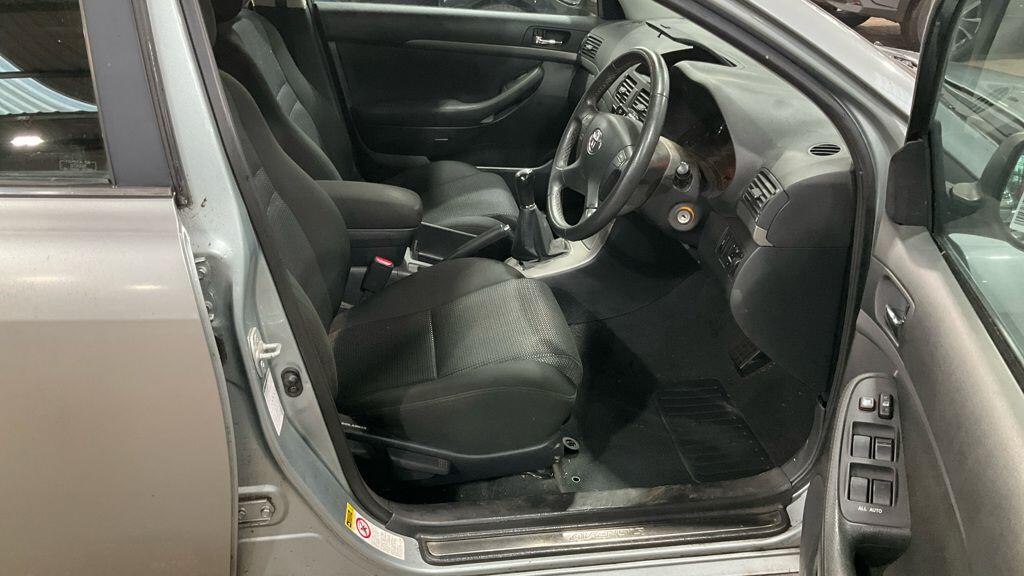 Used Toyota Avensis 2007 for sale - 77306257: Photo 10