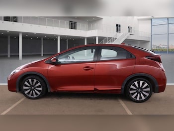 Used Honda Civic 2016 for sale - 77242381: Photo