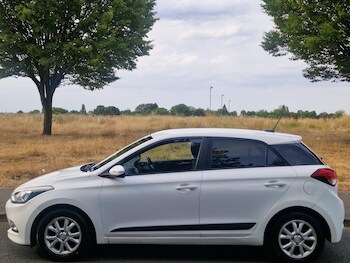 Used Hyundai i20 2016 for sale - 79413261: Photo