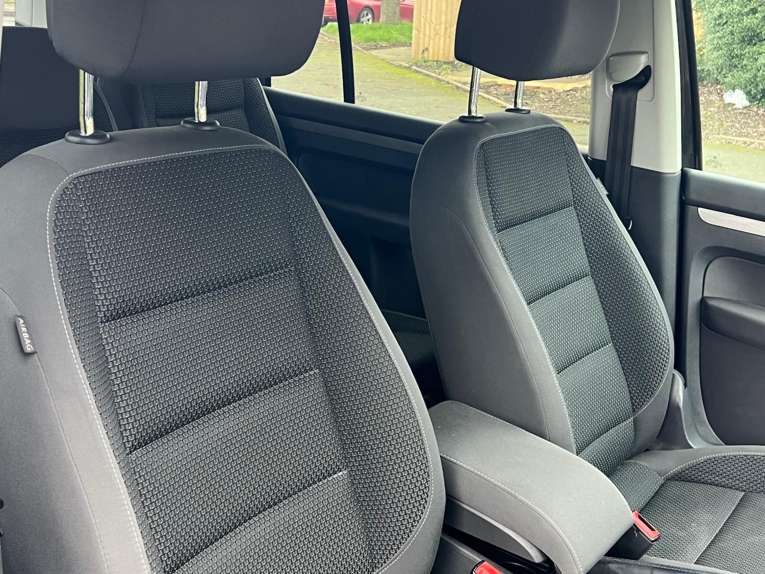 Used Volkswagen Touran 2014 for sale - 77425135: Photo 16