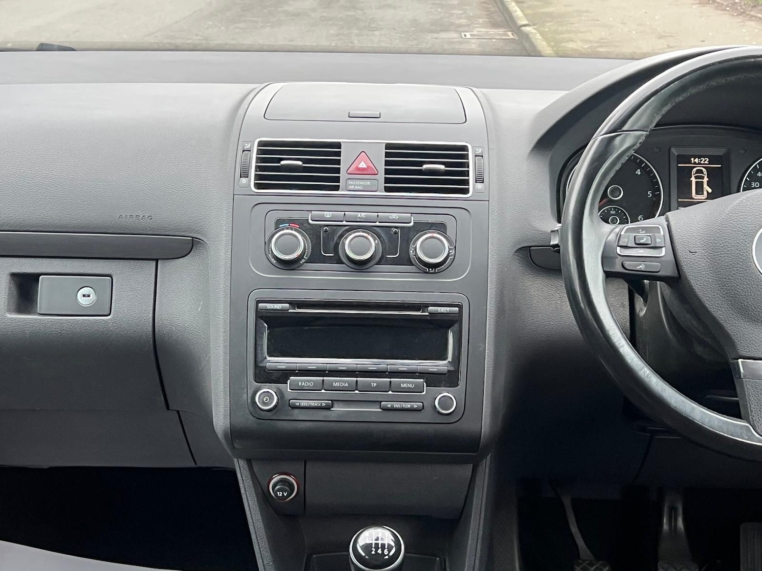 Used Volkswagen Touran 2014 for sale - 77425135: Photo 27