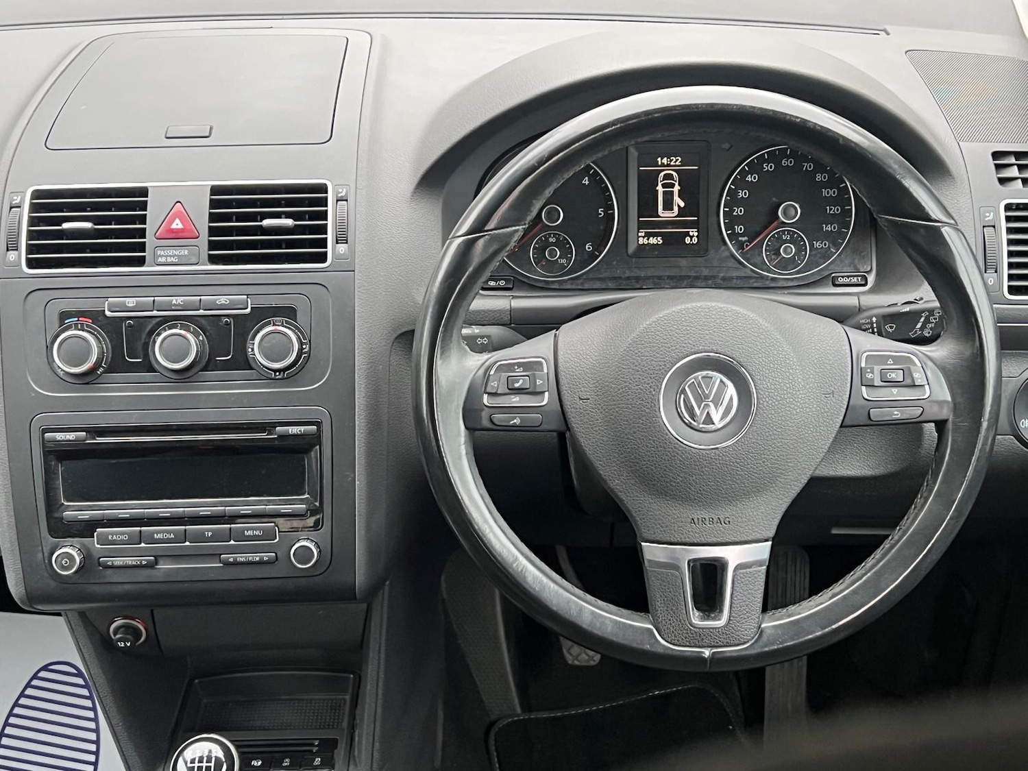 Used Volkswagen Touran 2014 for sale - 77425135: Photo 28