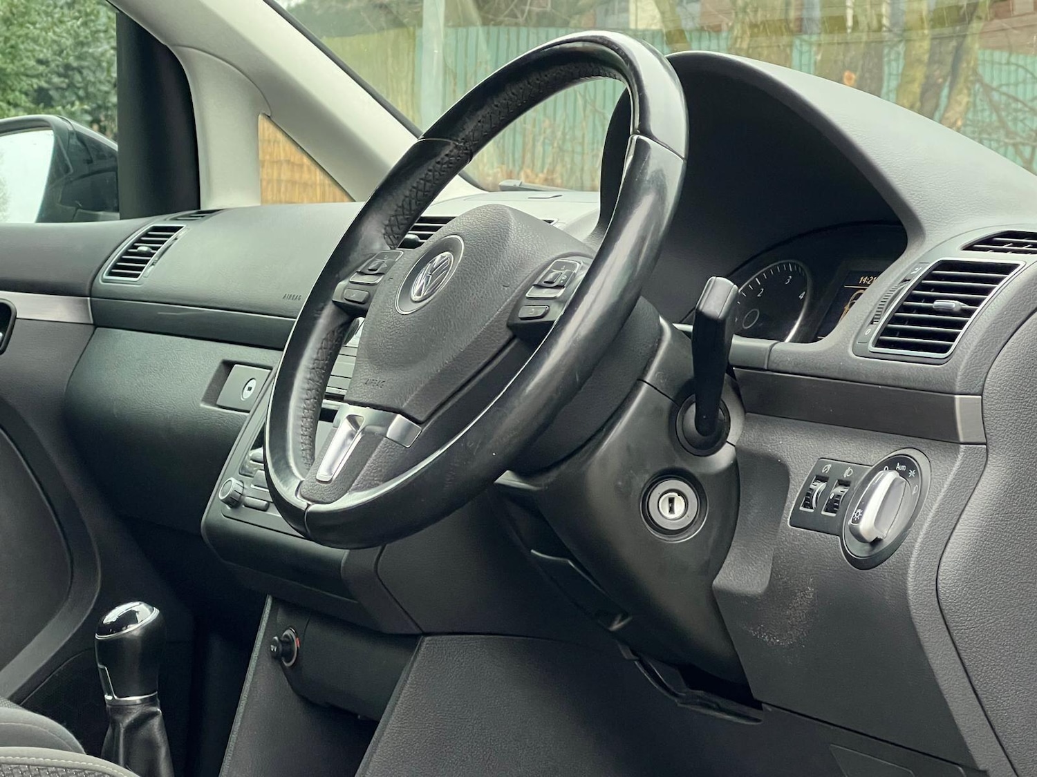 Used Volkswagen Touran 2014 for sale - 77425135: Photo 30