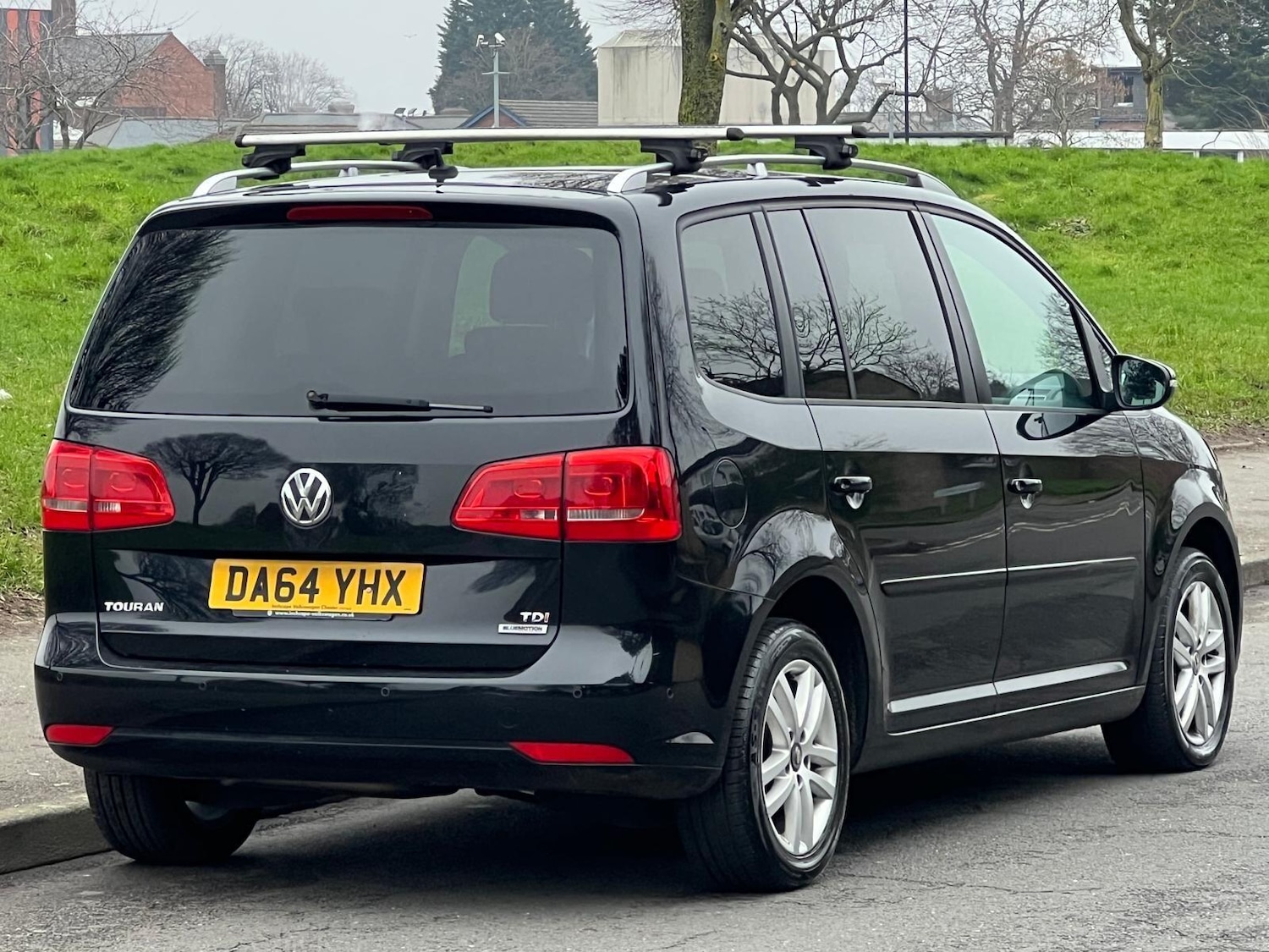 Used Volkswagen Touran 2014 for sale - 77425135: Photo 7