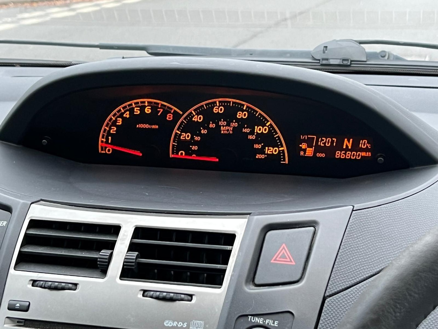 Used Toyota Yaris 2010 for sale - 77305387: Photo 27