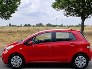 Used Toyota Yaris 2009 for sale - 79256263: Photo