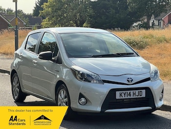 Used Toyota Yaris 2014 for sale - 79268004: Photo