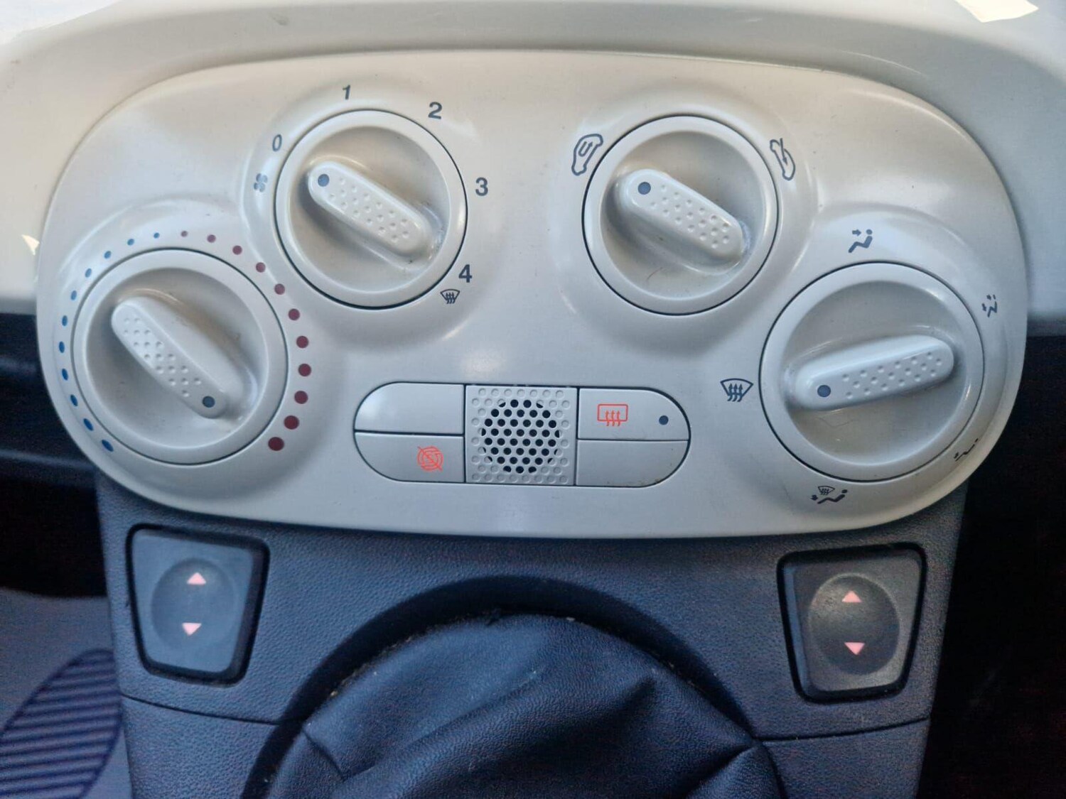 Used Fiat 500 2014 for sale - 77203078: Photo 24