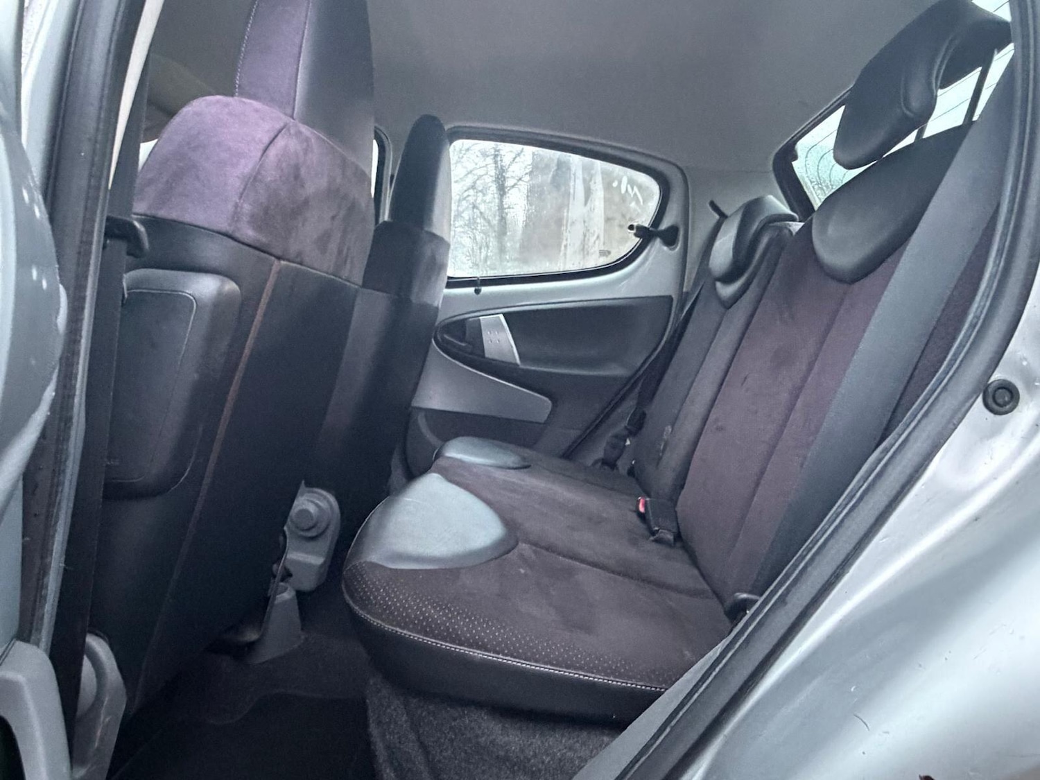 Used Peugeot 107 2010 for sale - 77426103: Photo 16