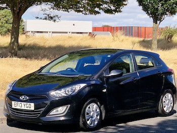 Used Hyundai i30 2013 for sale - 79426619: Photo