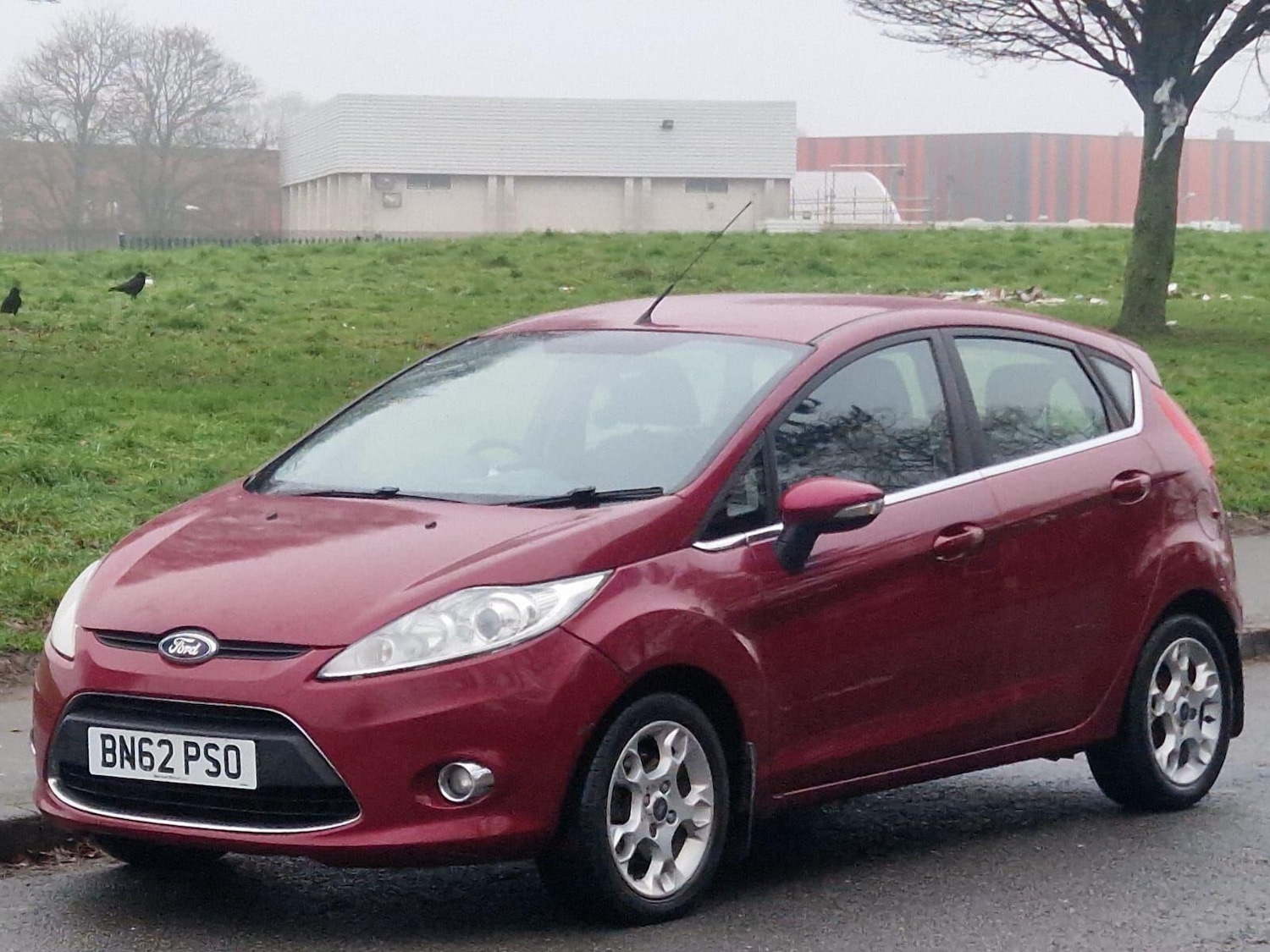 Used Ford Fiesta 2012 for sale - 77203114: Photo 2