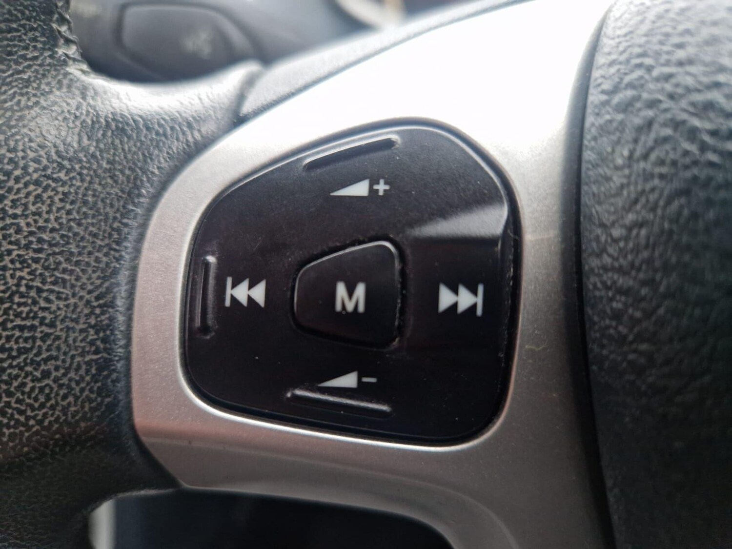 Used Ford Fiesta 2012 for sale - 77203114: Photo 26