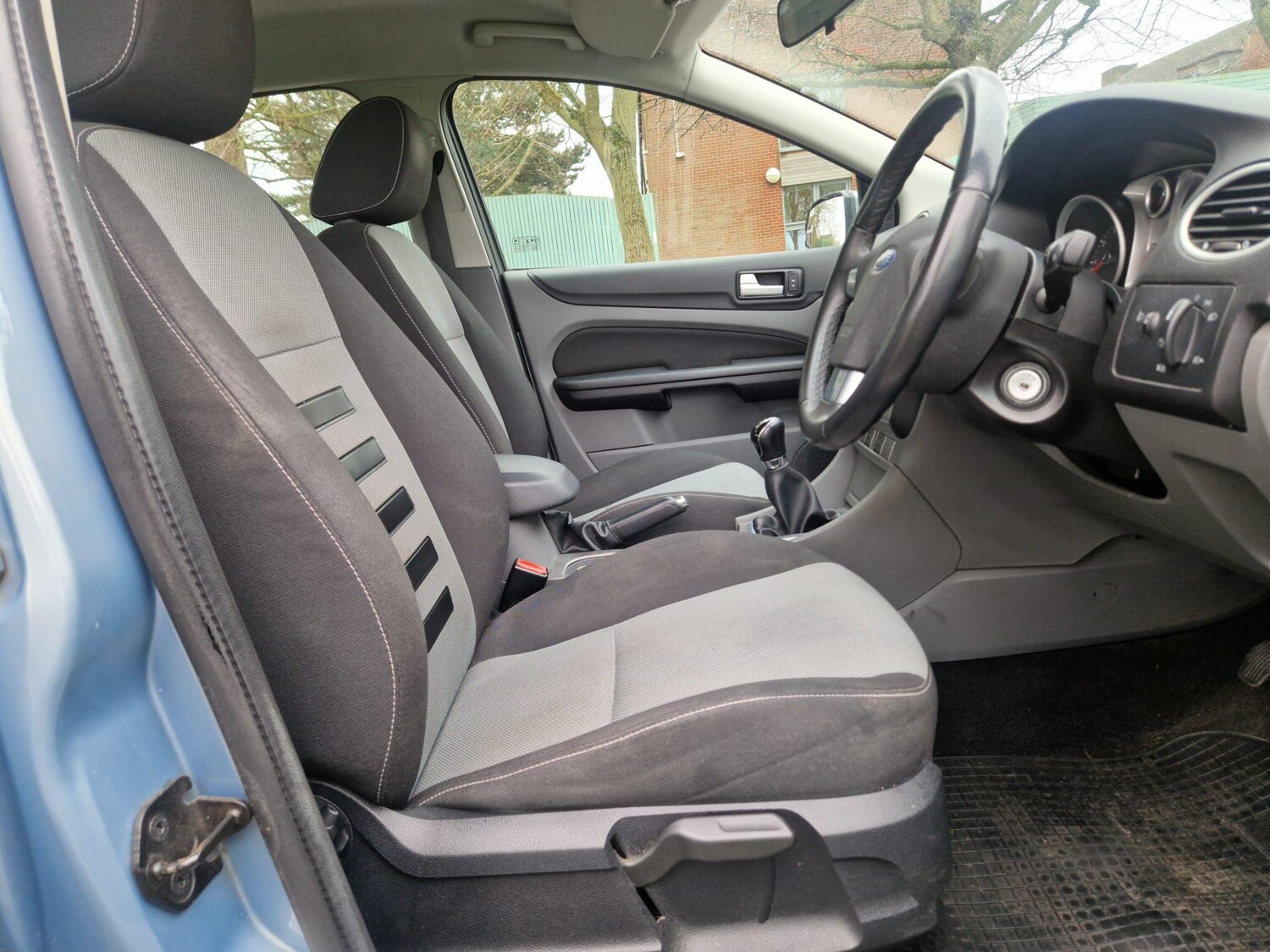 Used Ford Focus 2009 for sale - 78215765: Photo 13