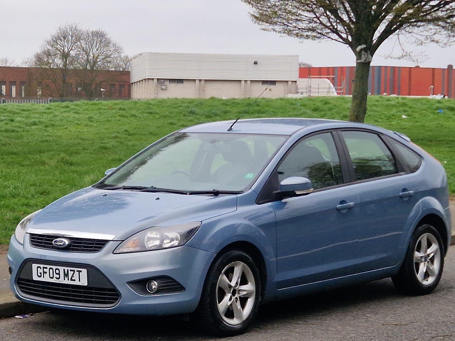 Used Ford Focus 2009 for sale - 78215765: Photo 2