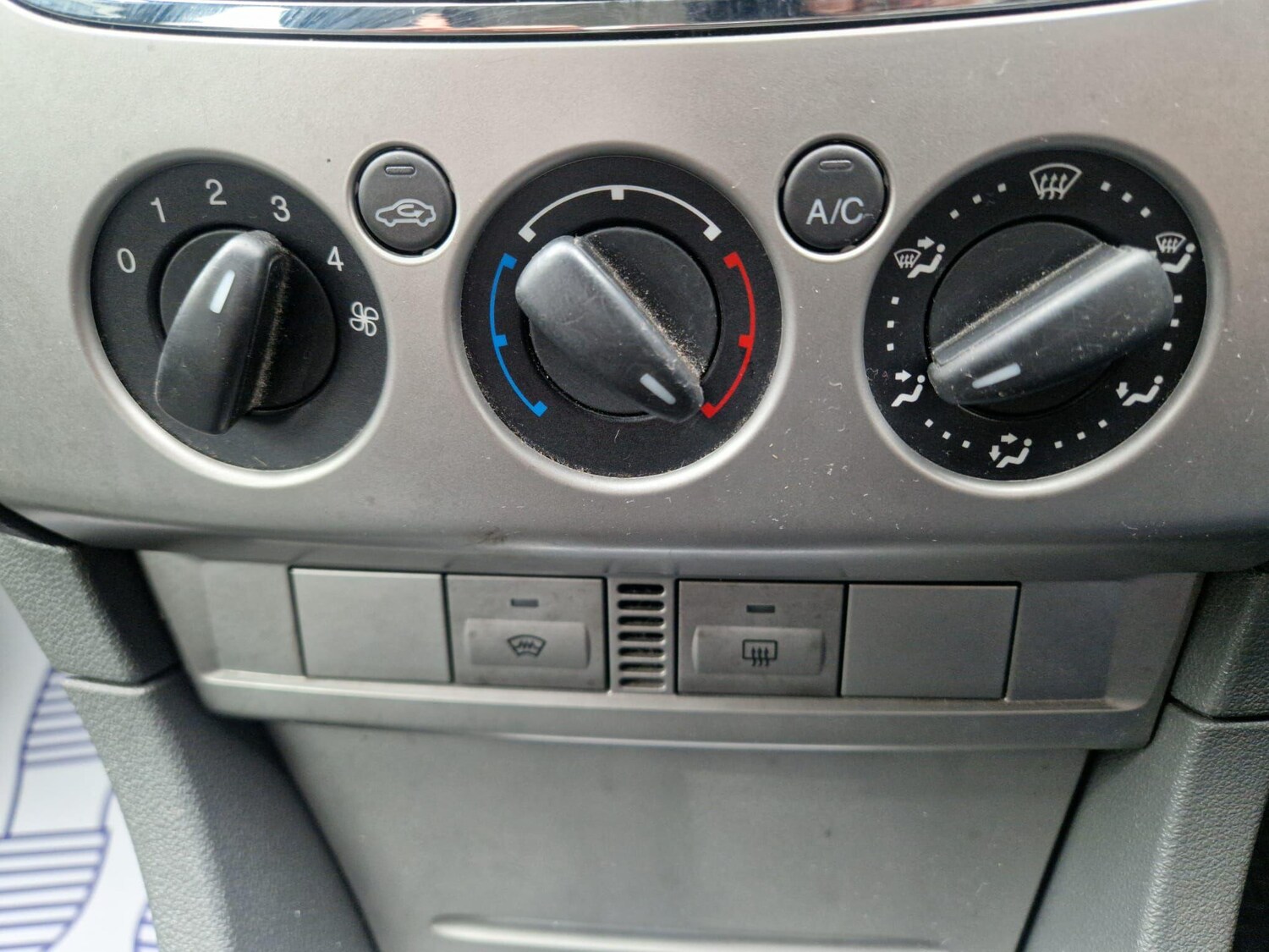 Used Ford Focus 2009 for sale - 78215765: Photo 25