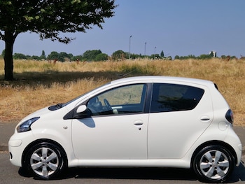 Used Toyota AYGO 2012 for sale - 79247828: Photo