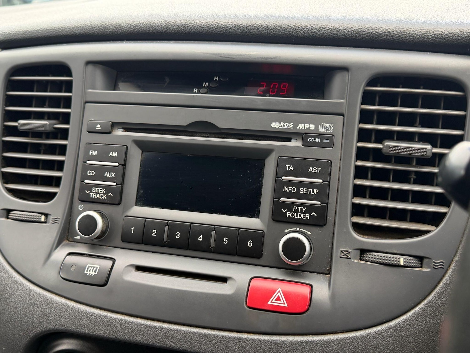 Used Kia Rio 2011 for sale - 77575252: Photo 23