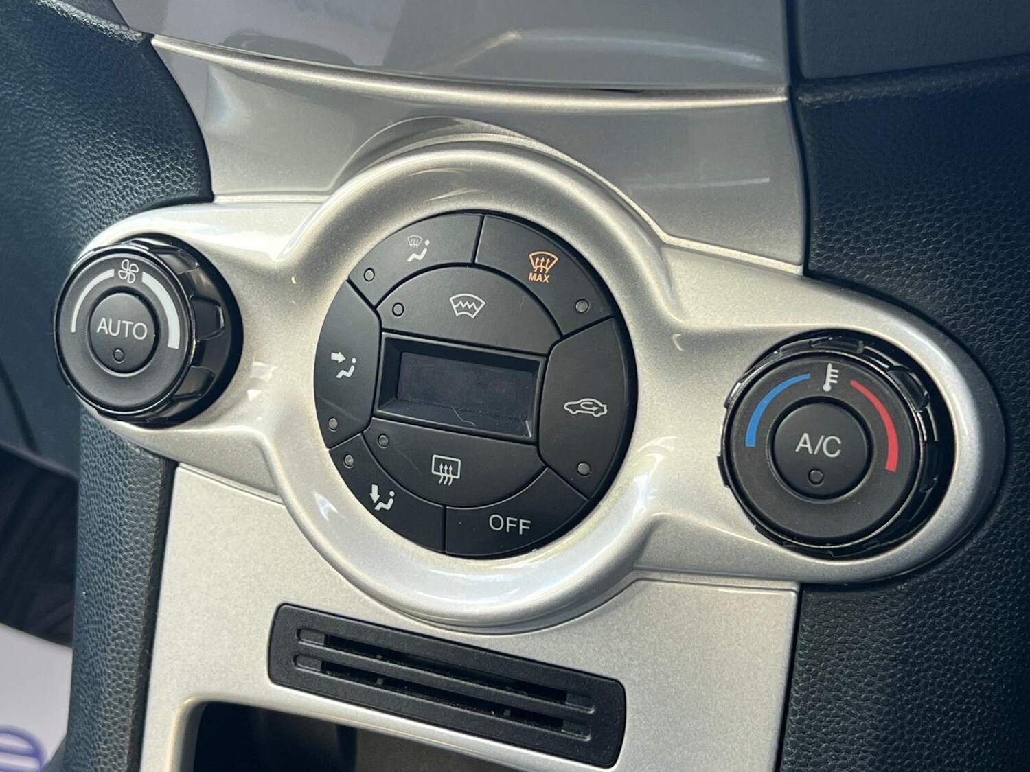 Used Ford Fiesta for sale - 78214903: Photo 30