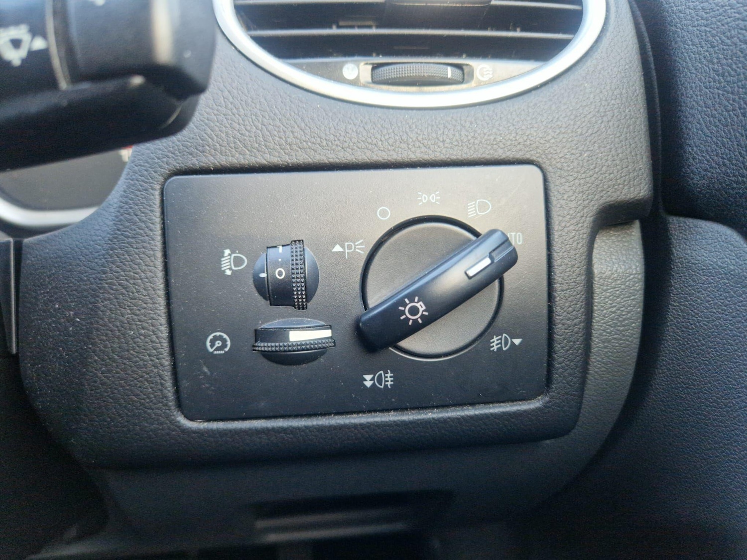 Used Ford Focus for sale - 77924898: Photo 30