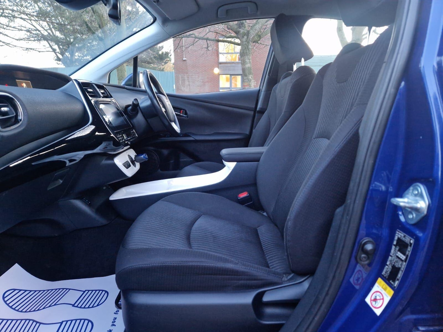 Used Toyota Prius 2016 for sale - 77216135: Photo 11