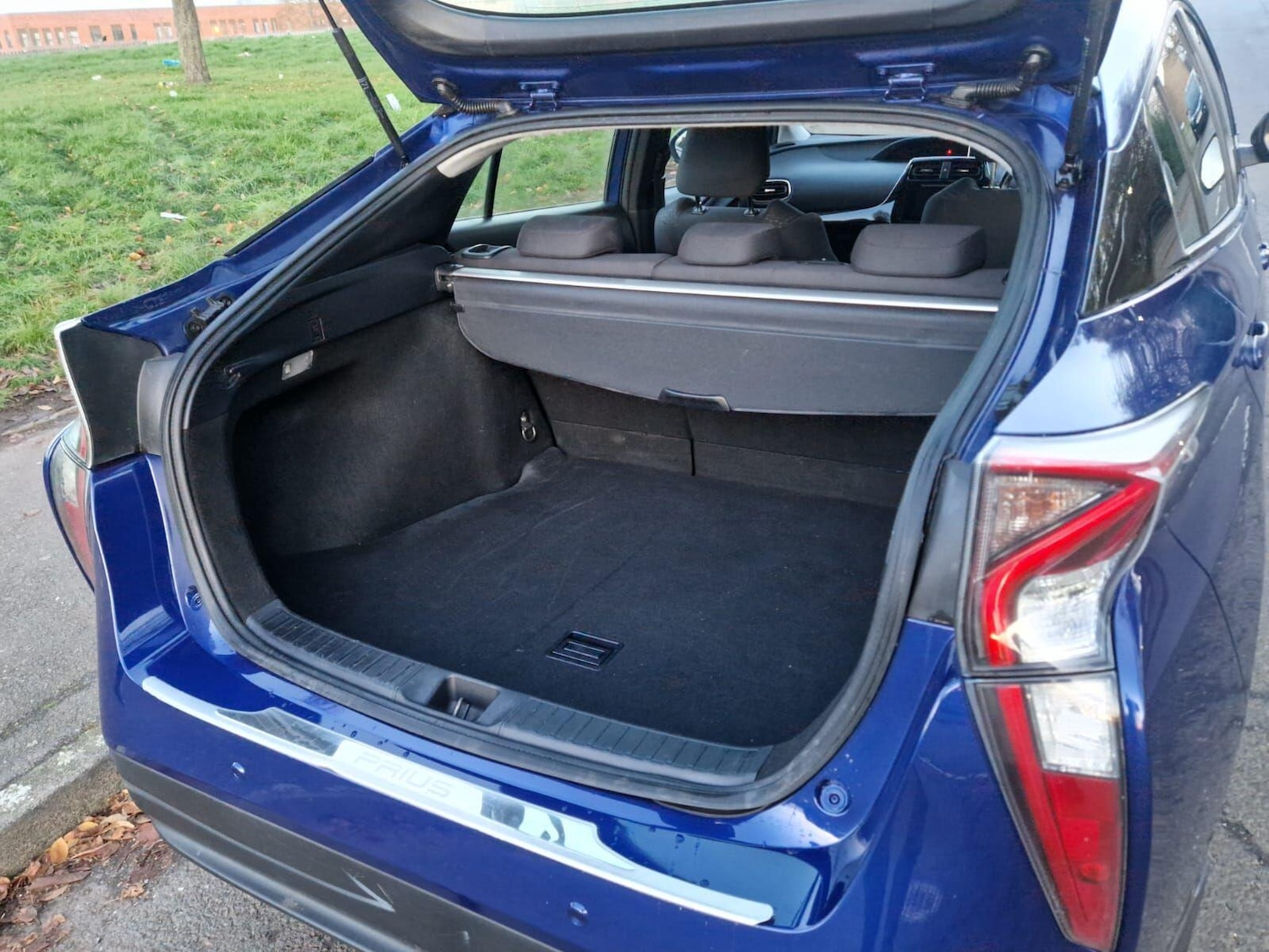 Used Toyota Prius 2016 for sale - 77216135: Photo 42