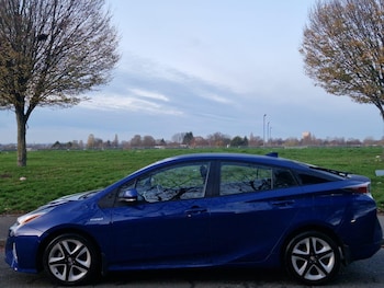 Used Toyota Prius 2016 for sale - 77216135: Photo