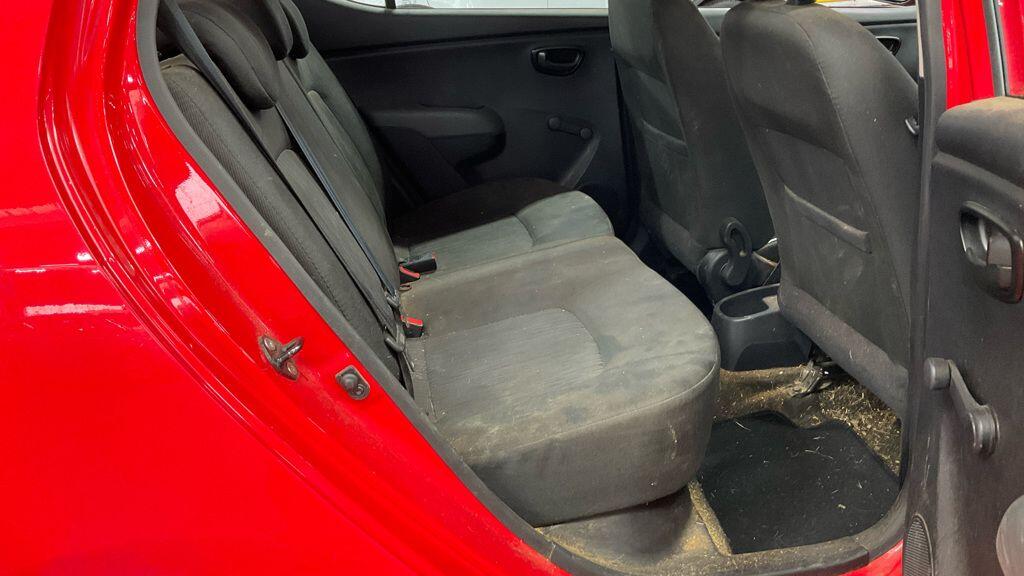 Used Hyundai i10 2012 for sale - 77893094: Photo 11