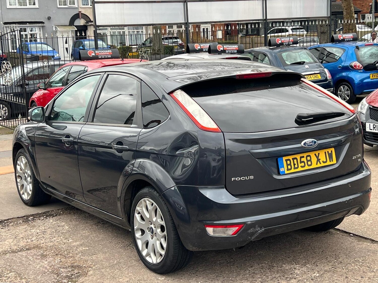 Used Ford Focus 2009 for sale - 78215745: Photo 8