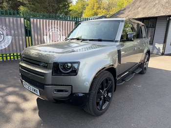 Used Land Rover Defender 2023 for sale - 78423983: Photo