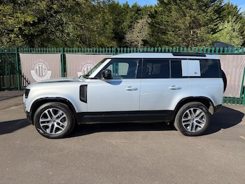 Used Land Rover Defender 2023 for sale - 78313657: Photo