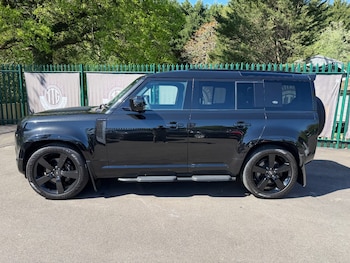 Used Land Rover Defender 2022 for sale - 78431397: Photo